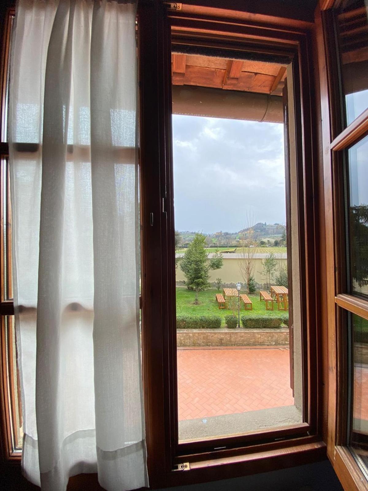 Casale Dei Cento Acri Bed & Breakfast Firenze Bagian luar foto