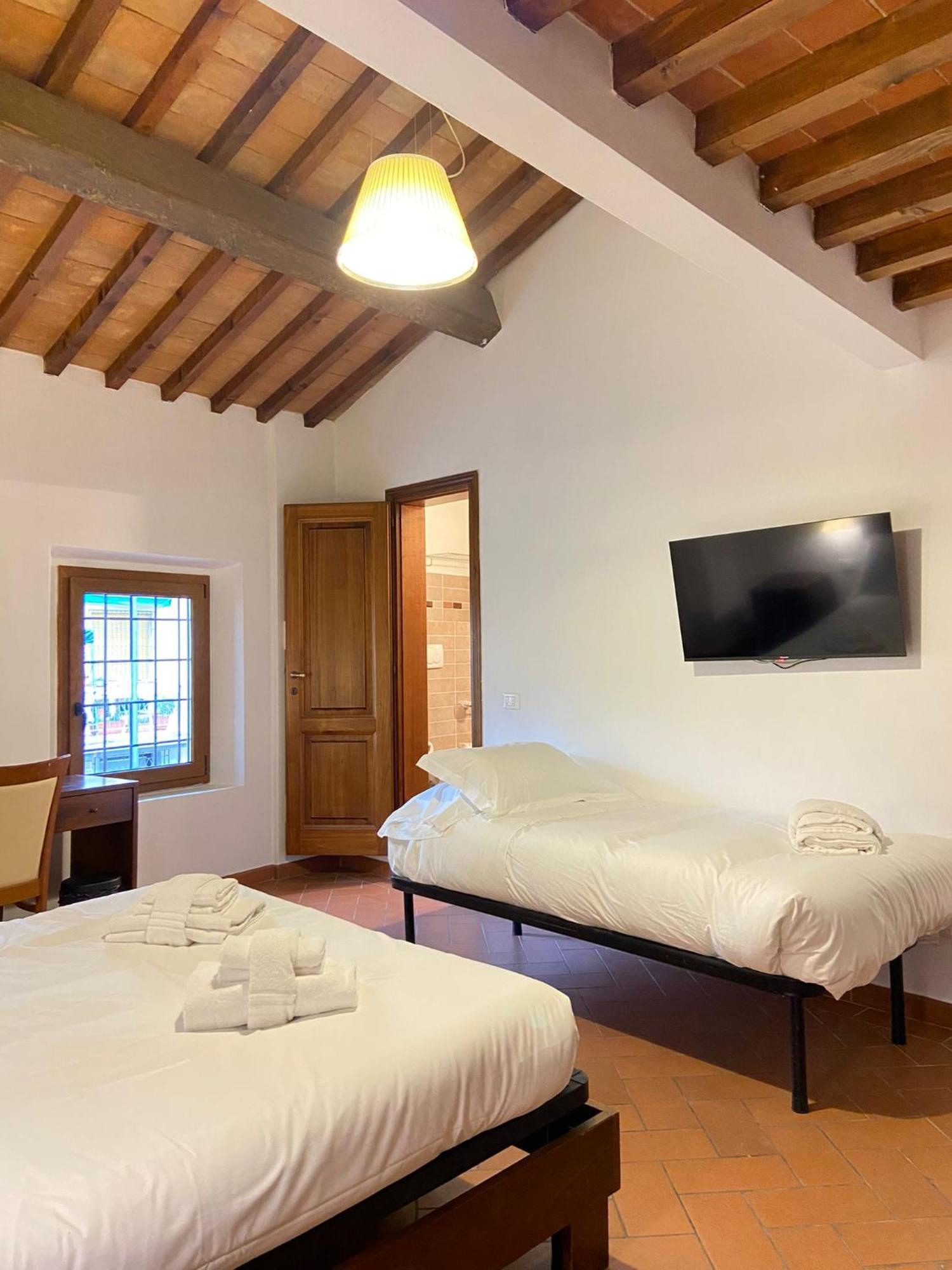 Casale Dei Cento Acri Bed & Breakfast Firenze Bagian luar foto